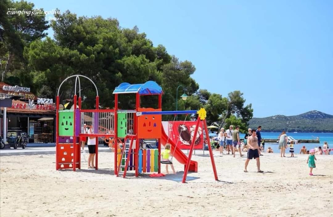 Mobile Home Anamari Biograd Na Moru Bagian luar foto